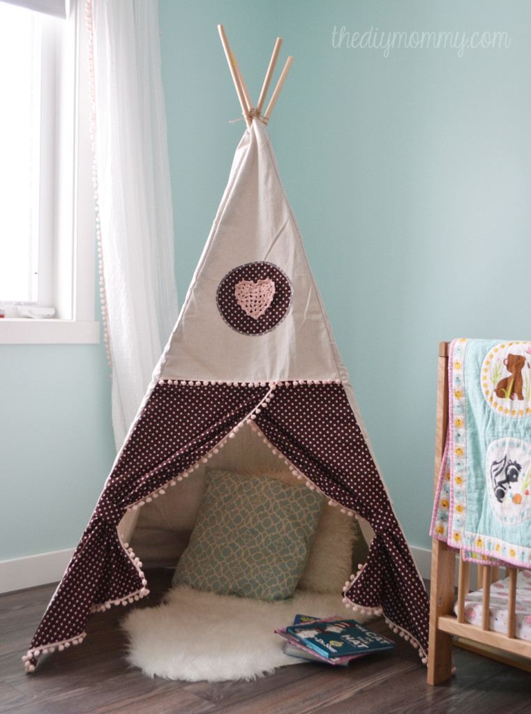DIY Teepee Play Tent Tutorial by The DIY Mommy