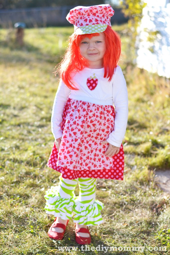 Sew a Strawberry Shortcake Costume by The DIY Mommy