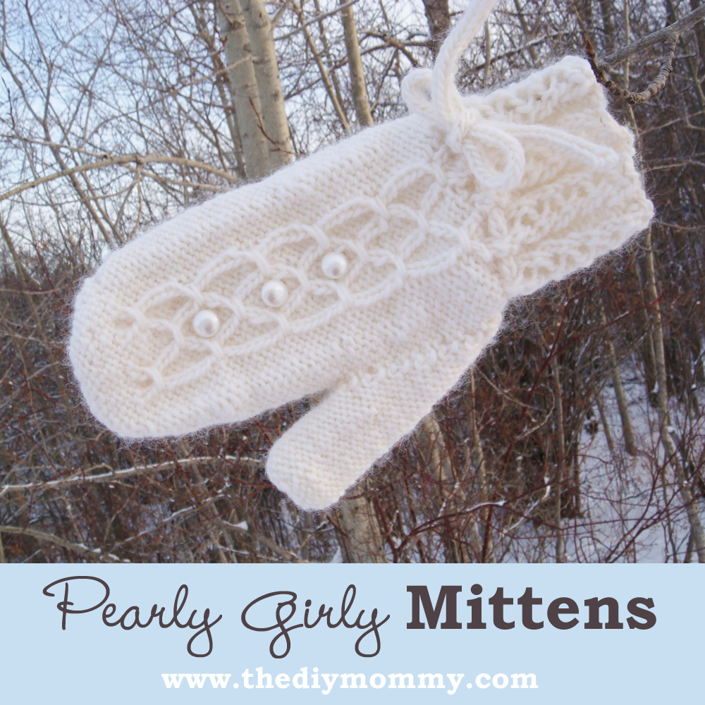 A Handmade Christmas: Knit Pearly Girly Mittens