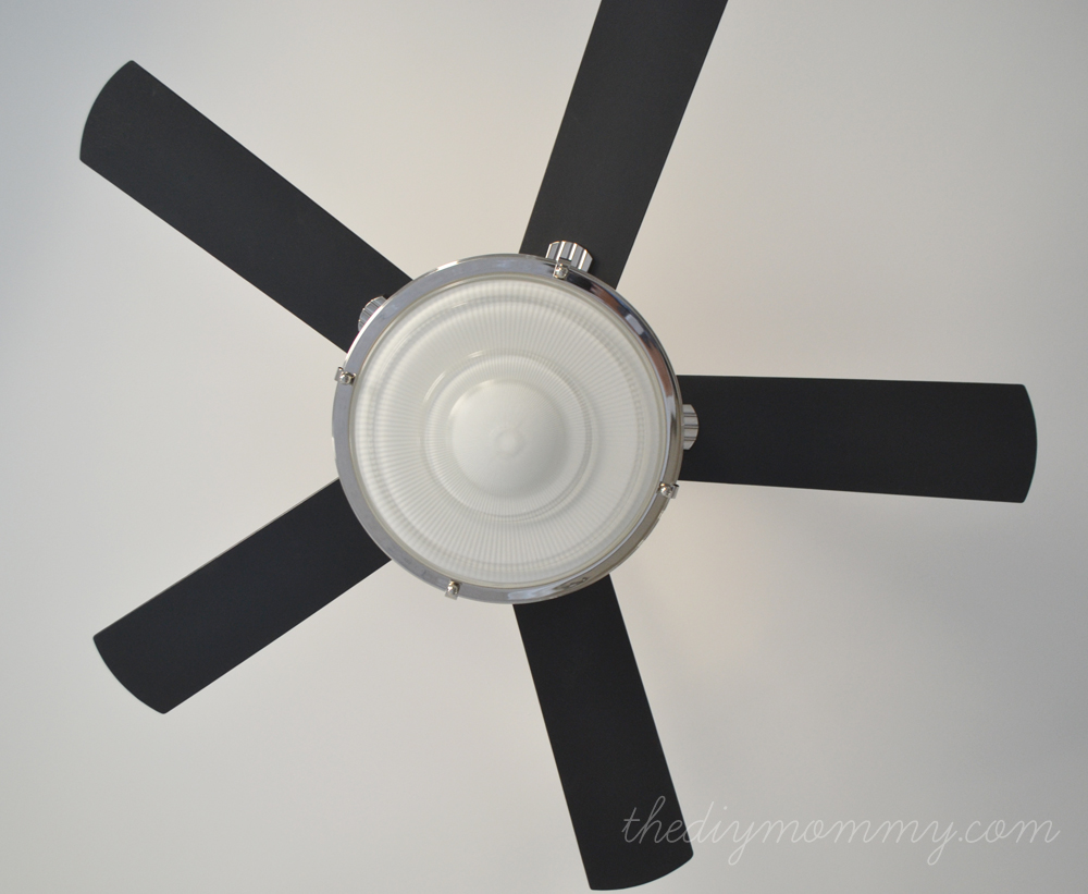 How to Paint Fan Blades Like A Pro by The DIY Mommy