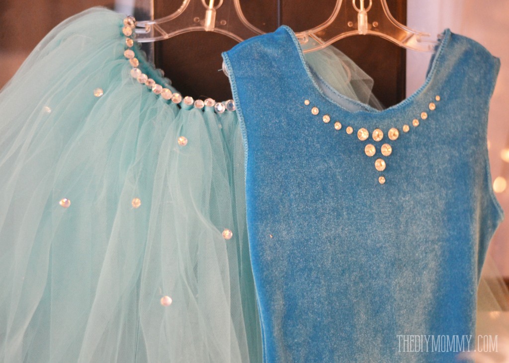 Easy DIY Frozen Inspired Dance Costume (Bodysuit + Tutu)