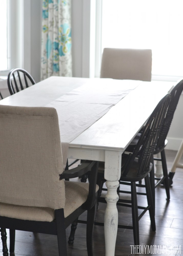 How to keep a white table clean