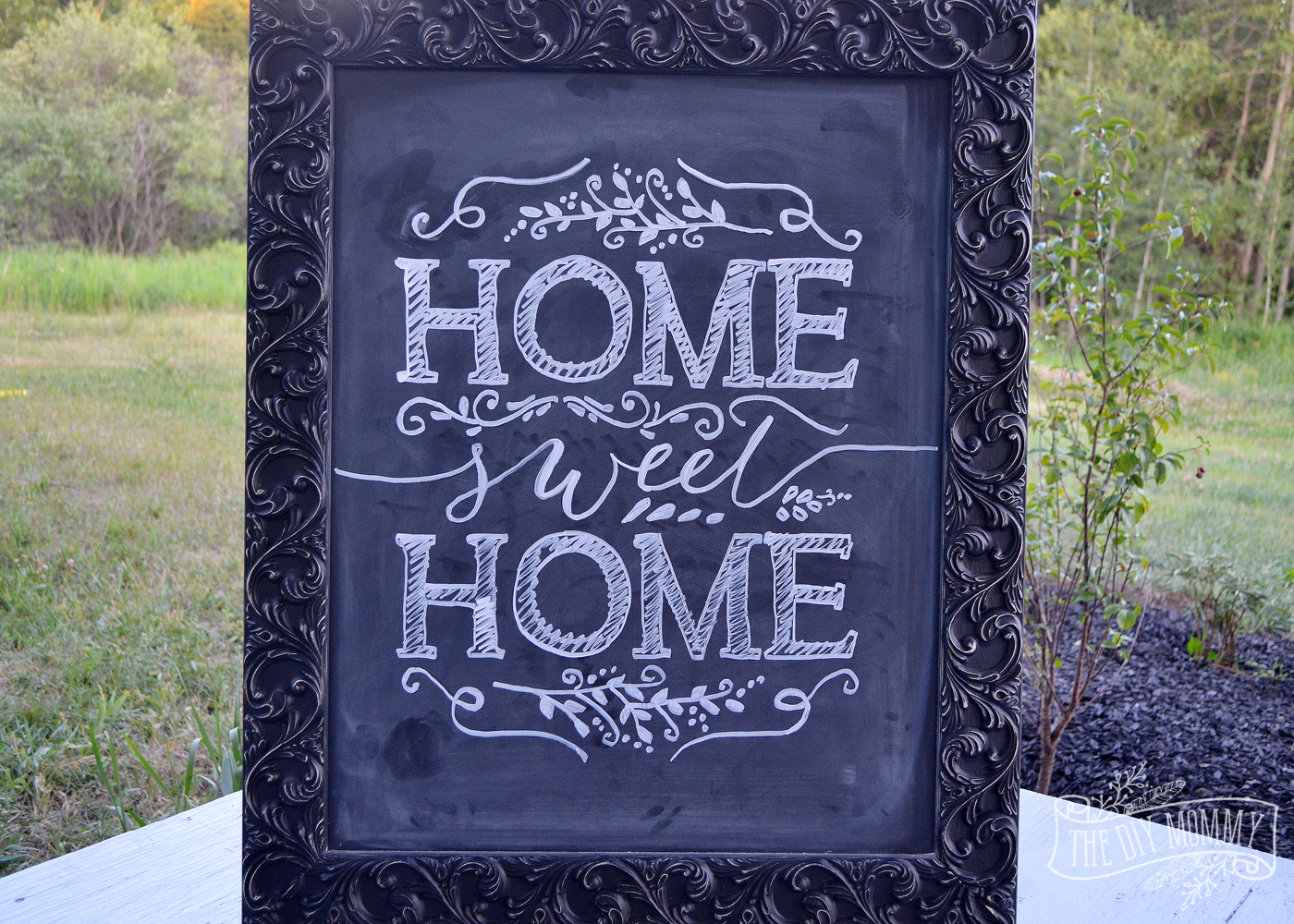 A step by step video with tricks on how to make perfect, professional chalkboard art