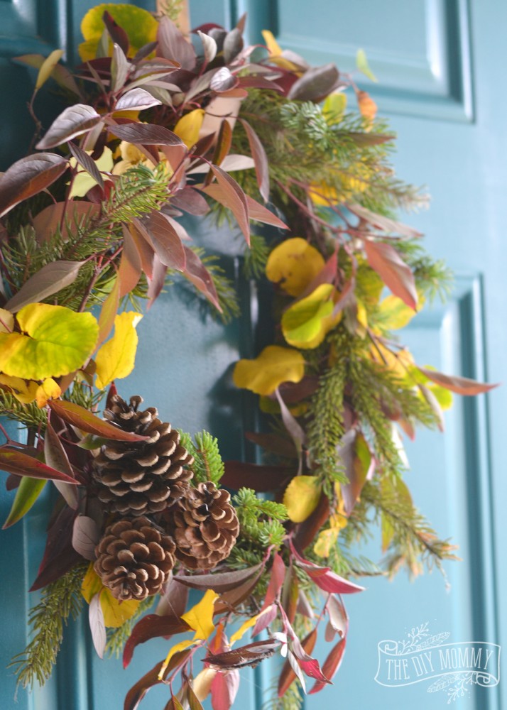 How to make a fresh DIY Fall wreath out of foraged branches, leaves and pinecones