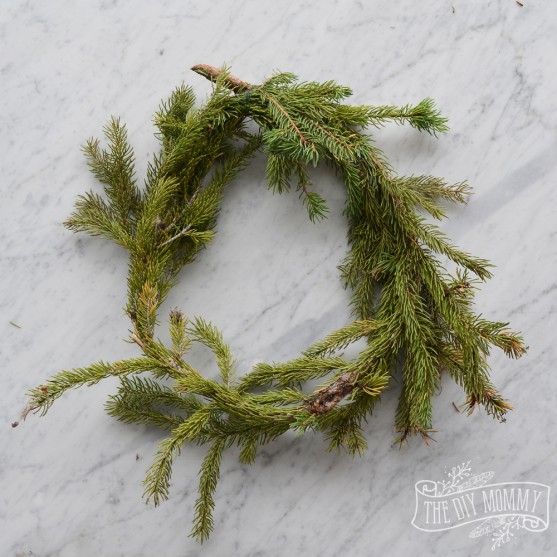 How to make a fresh DIY Fall wreath out of foraged branches, leaves and pinecones