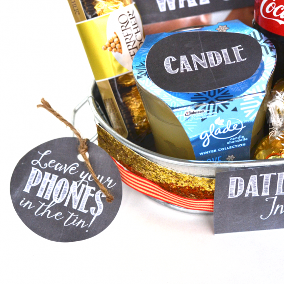 A Gift In A Tin: Date Night in a Tin. Ideas on what to include + free printables! A great Christmas or anytime gift. www.thediymommy.wpsc.dev