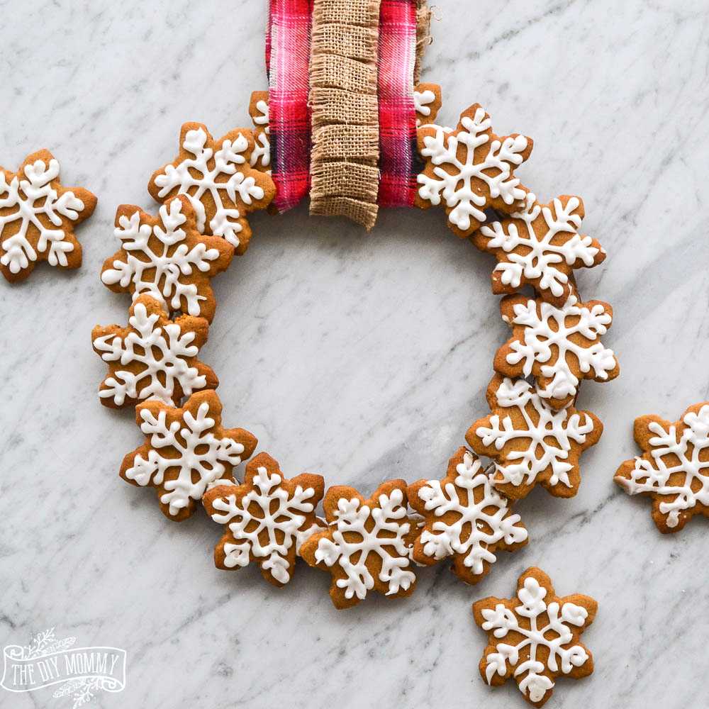 Make an Edible Gingerbread Cookie Wreath