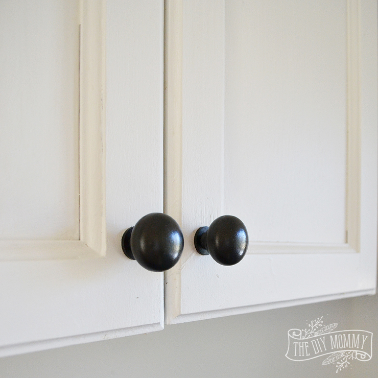 Spray painting kitchen knobs is an inexpensive update