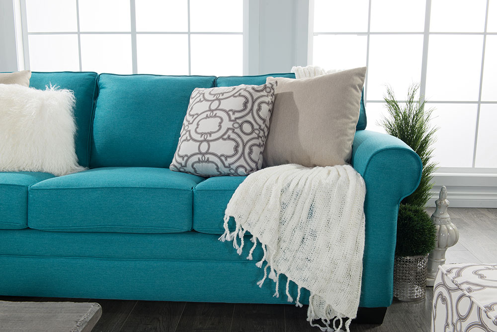 Traditional living room design in teal, gray and white - thediymommy.wpsc.dev