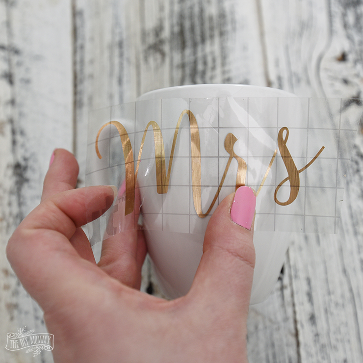 DIY Gold Foil Heart Plate and Mr & Mrs Mugs with the Cricut Explore Air