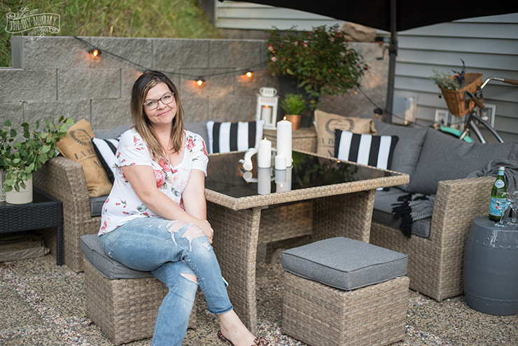 Our Diy Patio Tour The Mommy - How To Build A Pea Gravel Patio