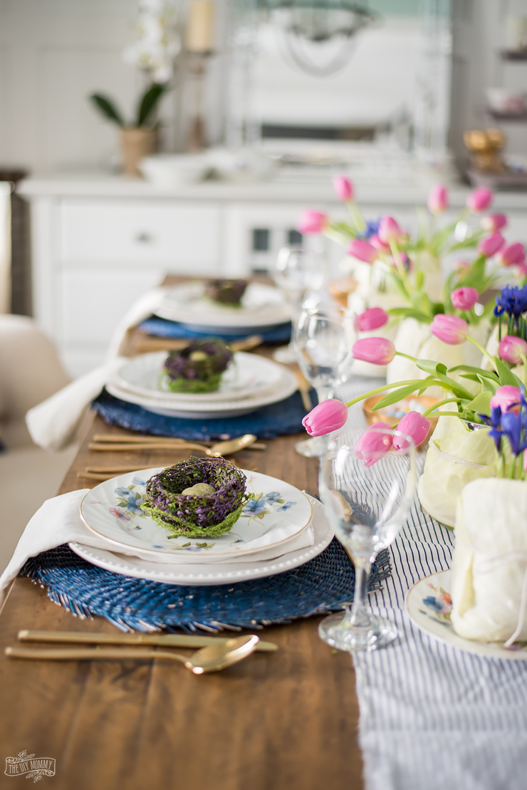 Bright and Colourful Easter table setting idea in blues and pinks