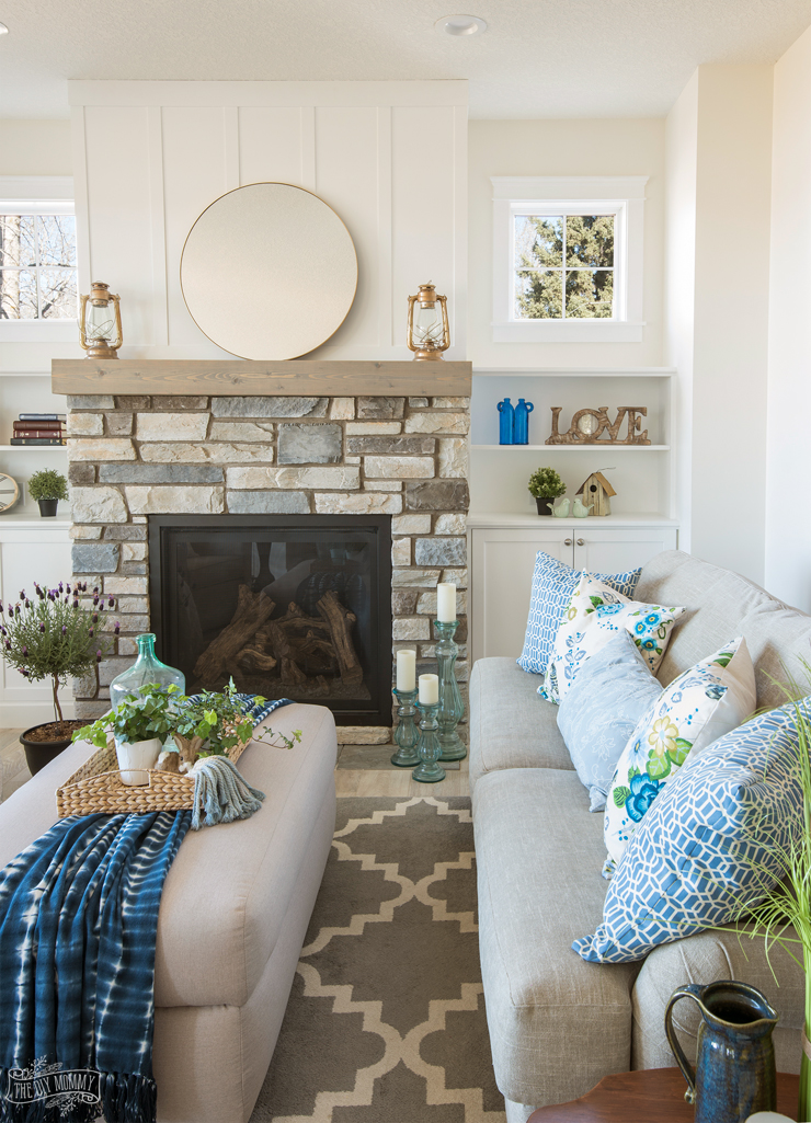 Traditional Coastal Cottage Living Room Decor Ideas