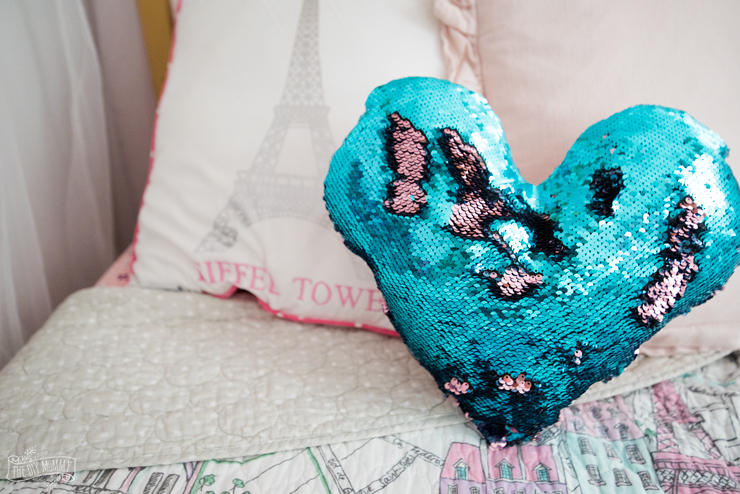 Sew a Mermaid Sequin Pillow – A Kid’s DIY