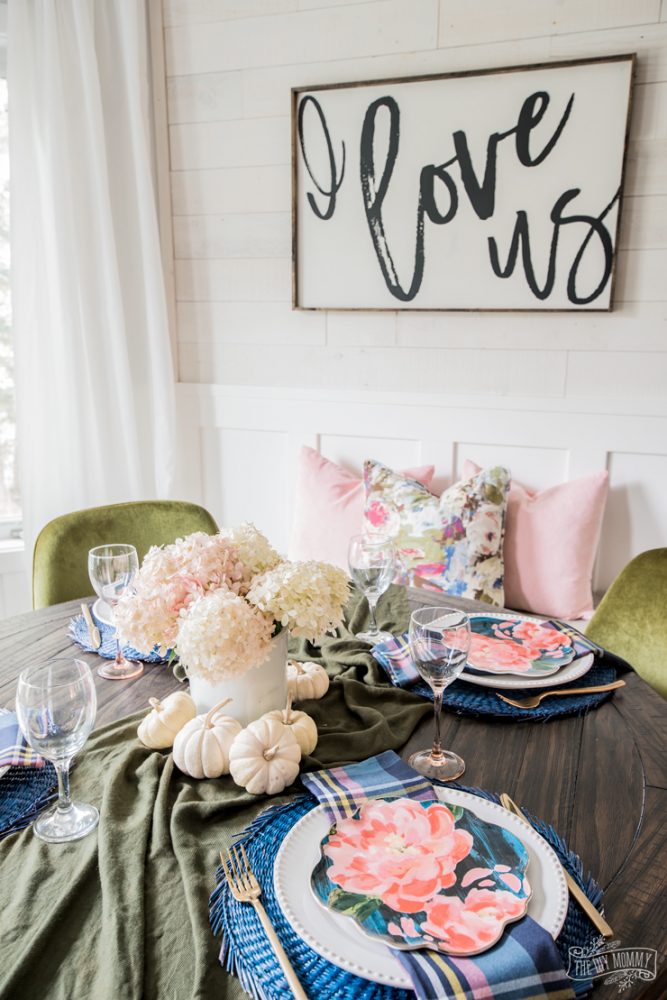 An elegant and colorful round tablescape for Fall