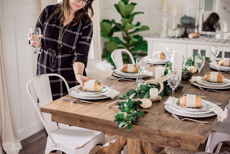 Neutral Nature Inspired Thanksgiving Table Idea