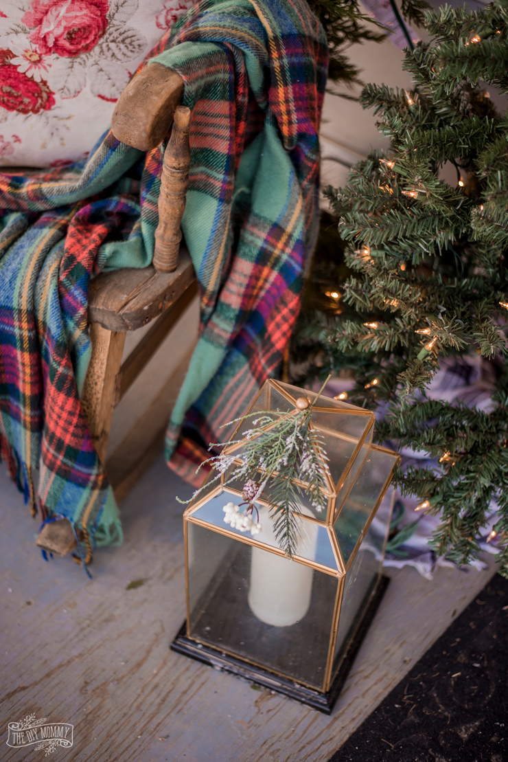 Romantic Christmas Porch Decor
