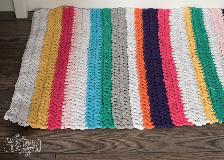 how to crochet a t-shirt yarn rug