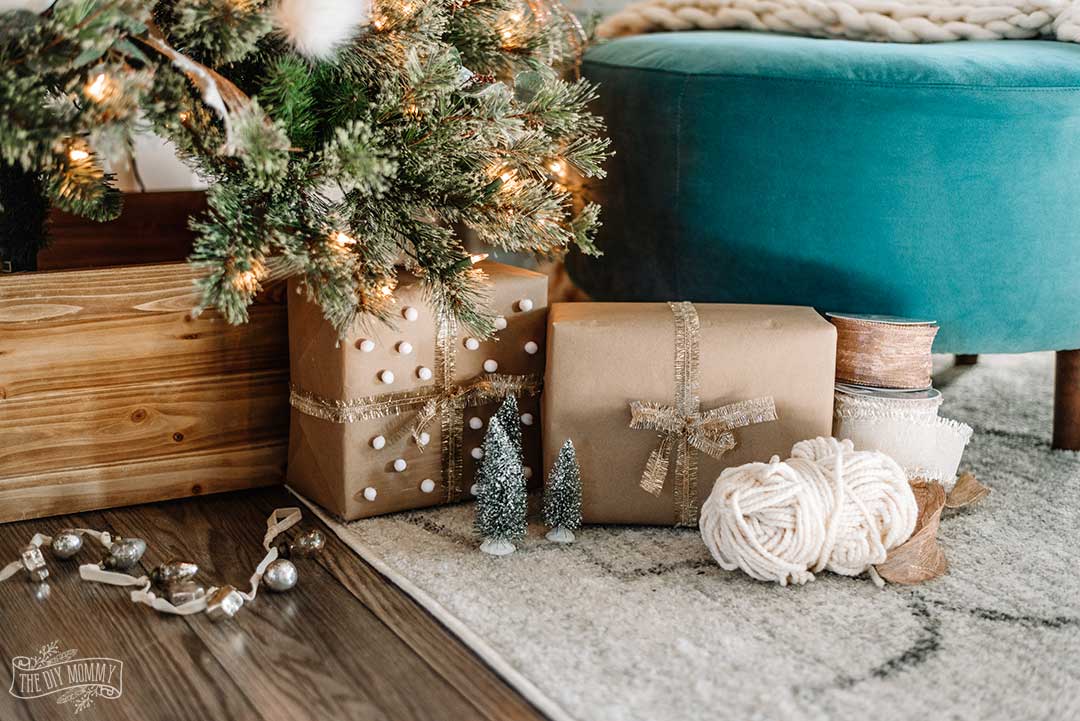 Brown Paper & Pom Pom Gift Wrapping Ideas