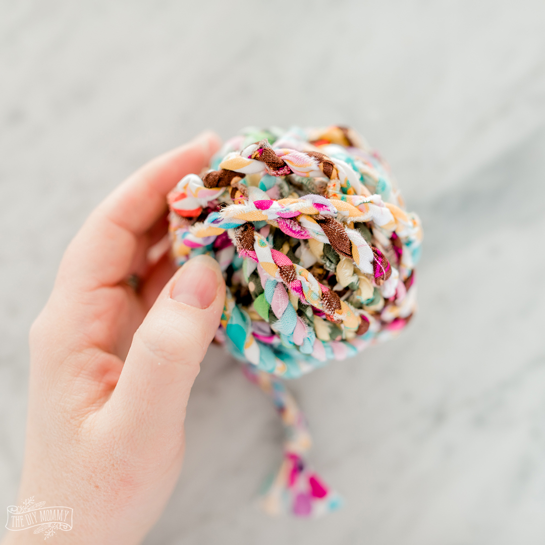 How to make DIY fabric scrap twine from small strips of extra fabric