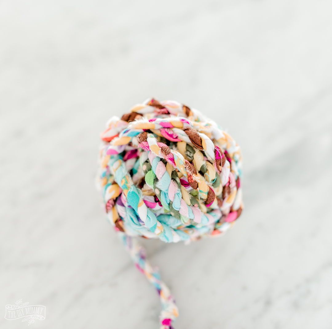 How to make DIY fabric scrap twine from small strips of extra fabric