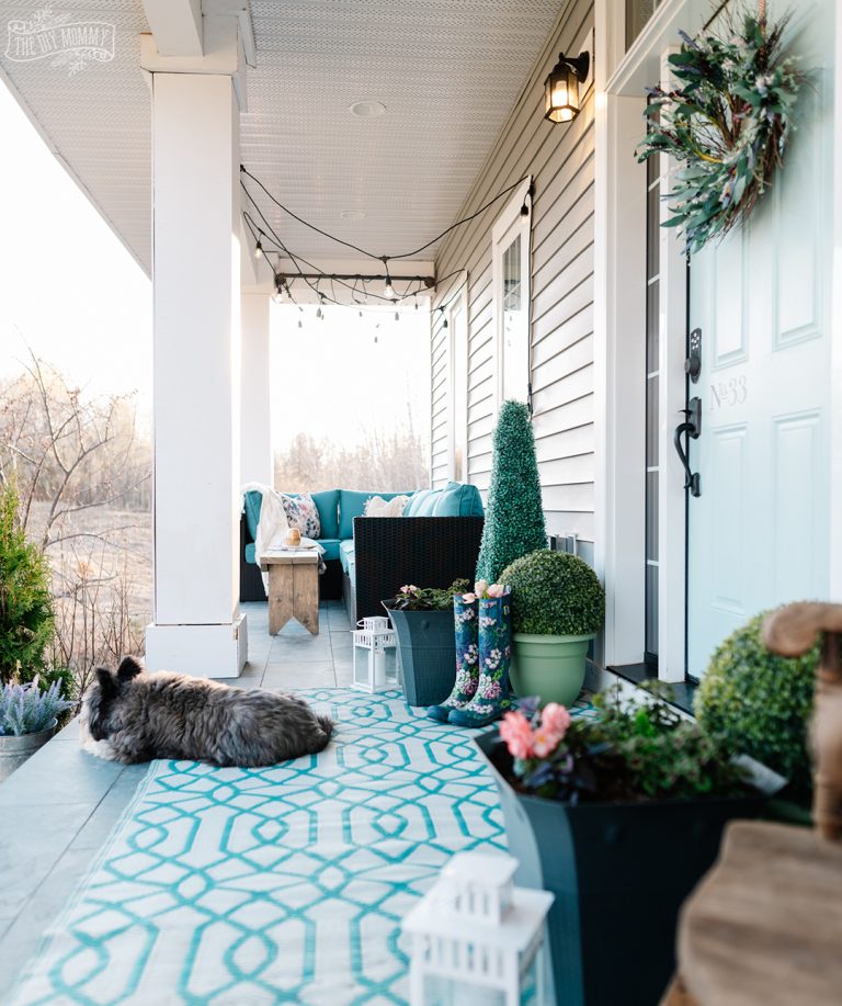 Cheerful & Easy Spring Porch Decor Ideas