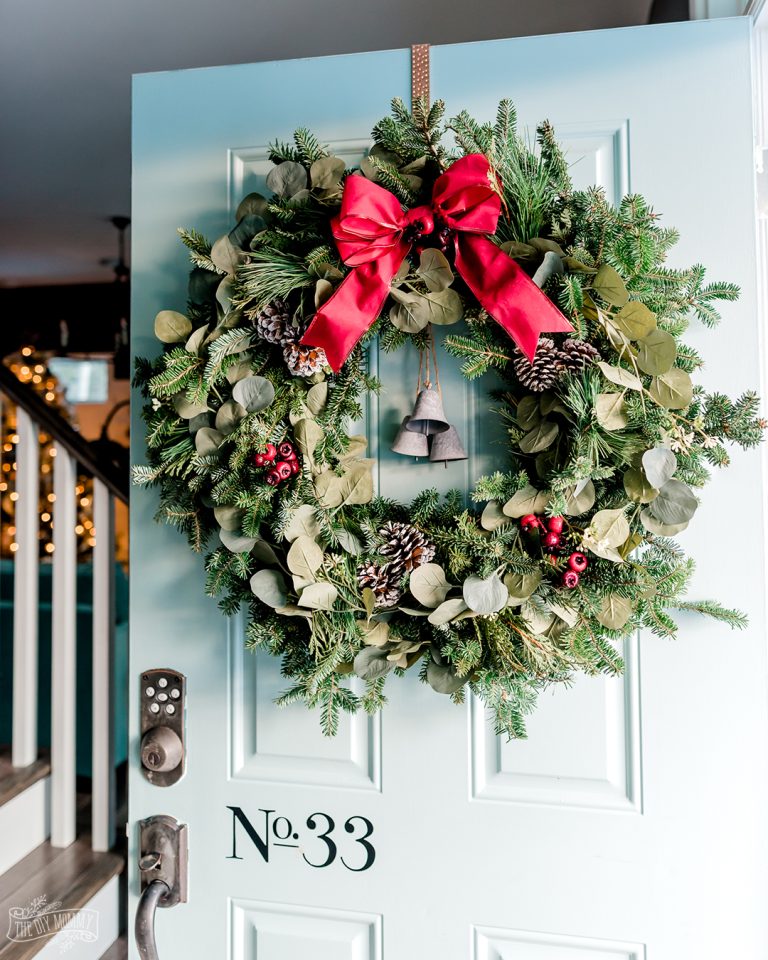 Full & Gorgeous Christmas Wreath Hack