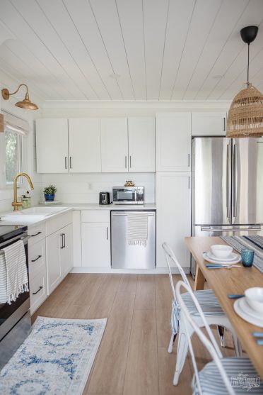 Modern Coastal Kitchen Renovation | Our Little Lake House | The DIY Mommy