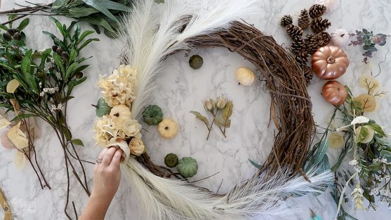 Romantic DIY Fall Grapevine Wreath | The DIY Mommy