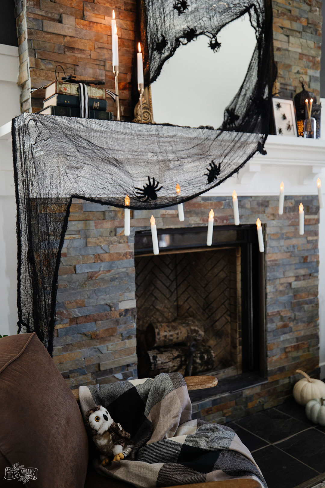 Spooky Halloween Mantel - Harry Potter inspired!
