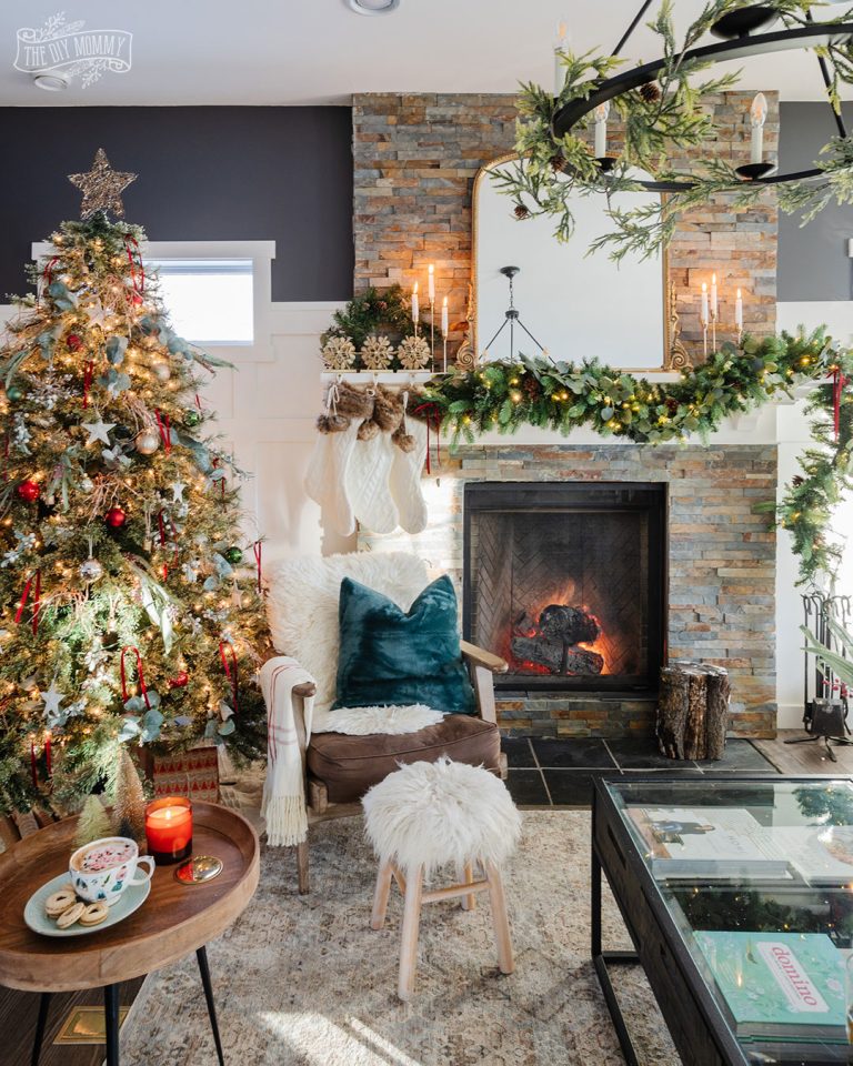 Living Room Christmas Decor Ideas 2022 | The DIY Mommy