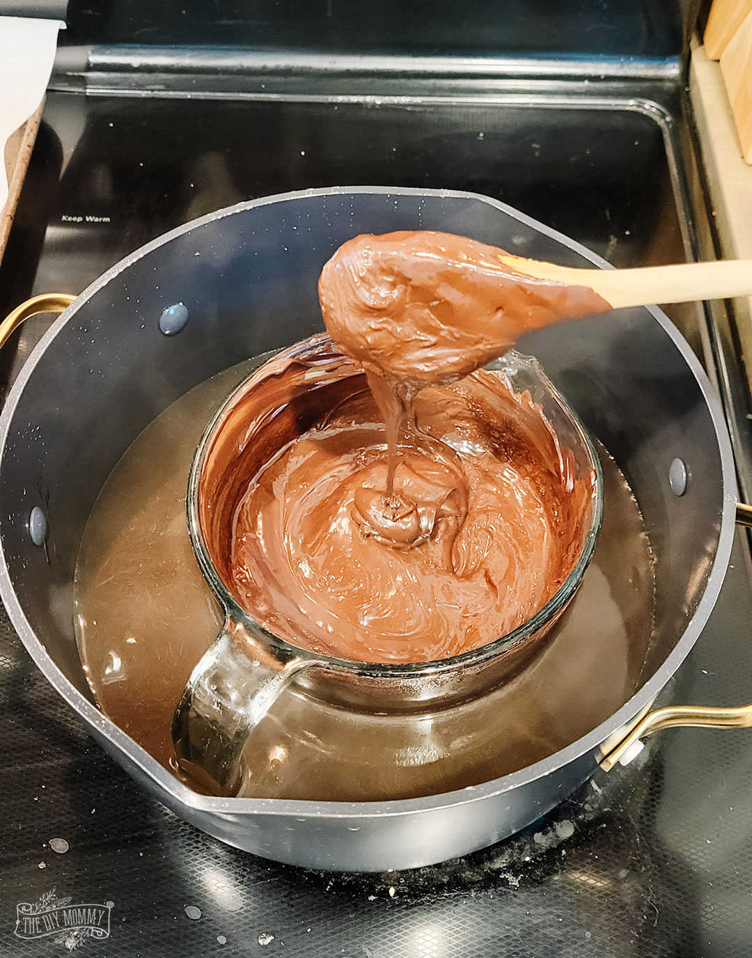 Peppermint Pretzel Chocolate Bark Recipe