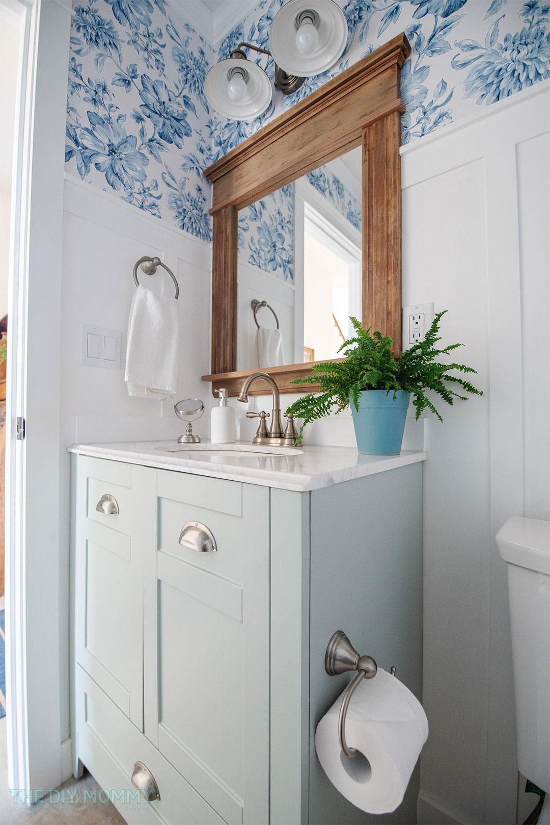 Gorgeous Powder Room Makeover on a Budget