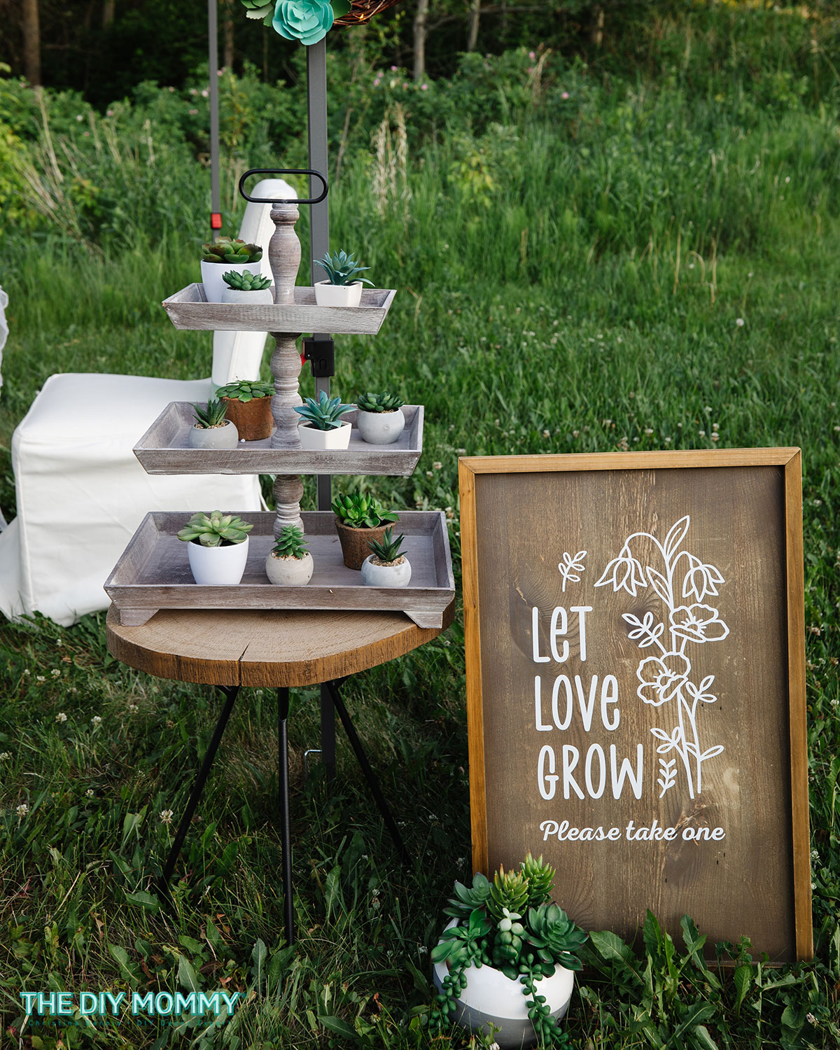 Outdoor wedding decorations on a budget