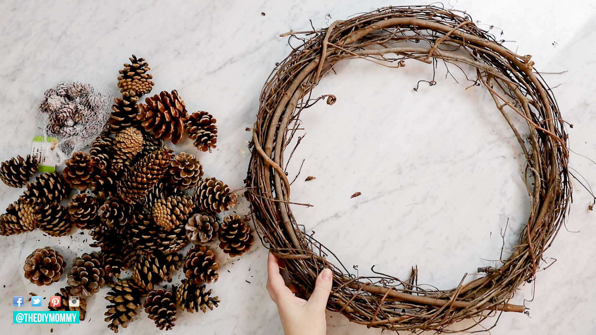 Fall Pinecone Wreath DIY
